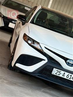 تۆیۆتا کامری